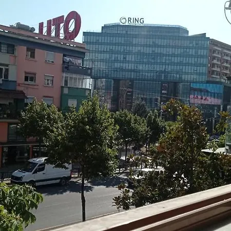 Andi's Apartament * Тирана
